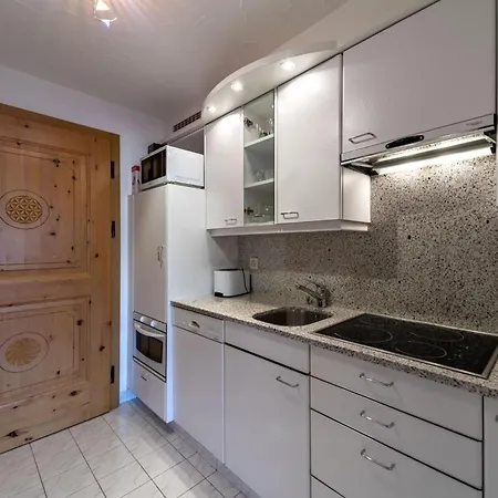 Chesa Guardaval - * Surlej